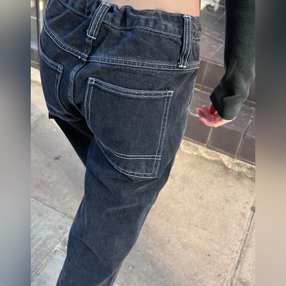 New Brandy Melville Crispina Low Rise Jeans - Picture 3 of 4